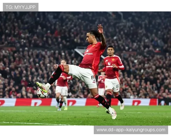 曼联继续为冬季转会做准备,目标增强锋线实力,曼联今夏转会 曼联继续为冬季转会做准备,目标增强锋线实力,曼联今夏转会